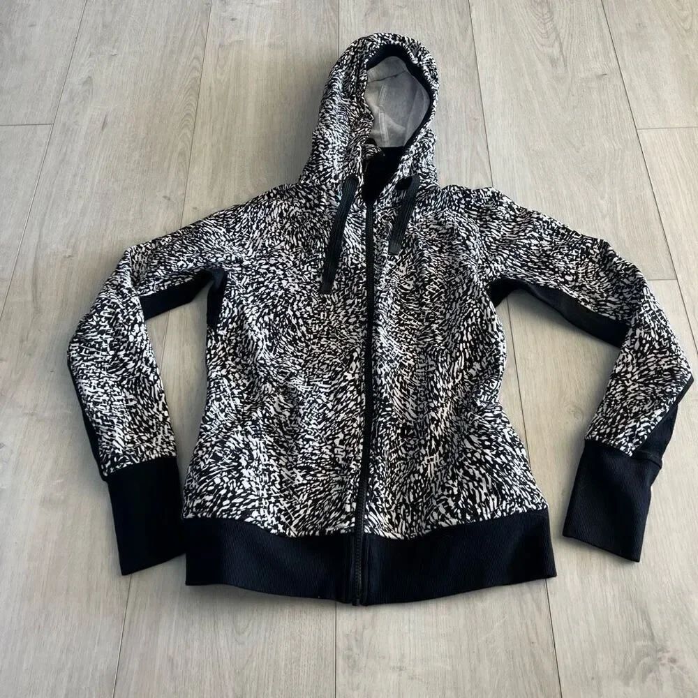 Athleta Triumph Printed Hoodie Full Zip Sweatshirt sweat jacket size S